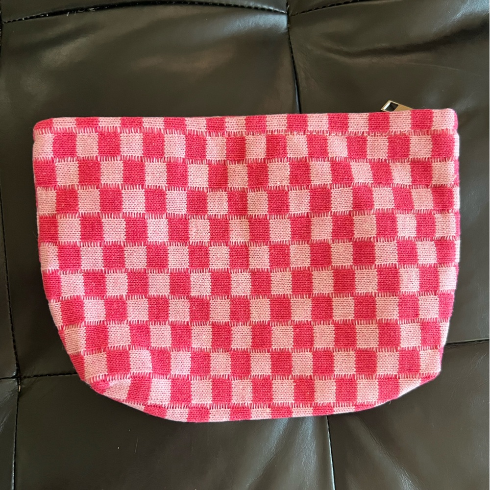 NWT Woven Checkered Pink Lined Pouch Make-Up Bag, Toiletries Bag, Clutch